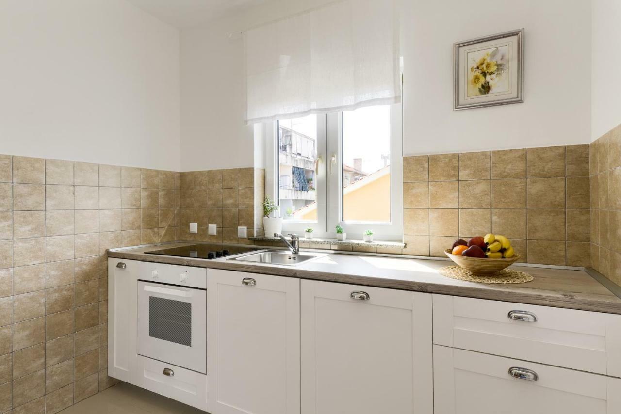 Lrs Apartment In The Center Of ザダル エクステリア 写真